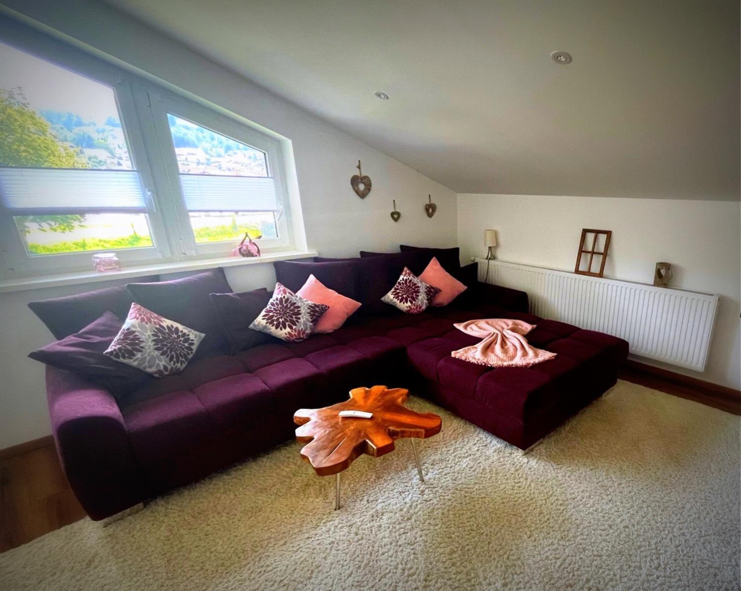 23 Neu Erbaute Ferienwohnung Mit Schloss- Und Panoramablick 할블레흐 외부 사진