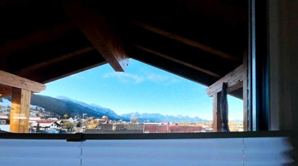 23 Neu Erbaute Ferienwohnung Mit Schloss- Und Panoramablick 할블레흐 외부 사진